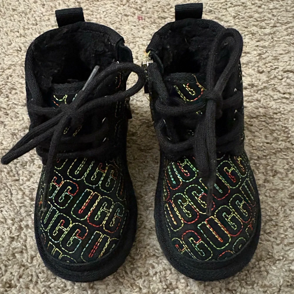 UGG Black Kids Lace-Up Boots with Multicolor Logo Stitching